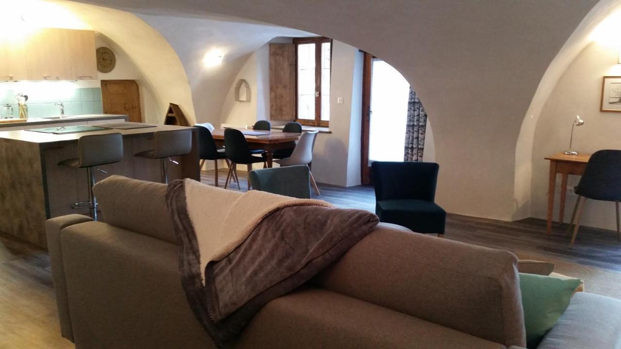 Maison à Tour Briançon Quarto foto