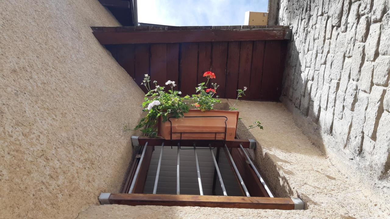 Maison à Tour Briançon Exterior foto
